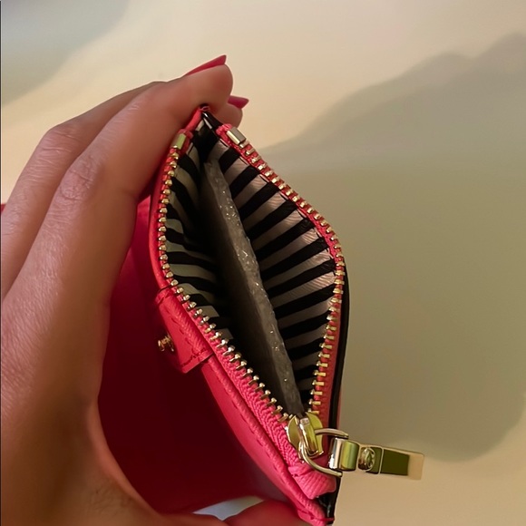 Brand new Kate Spade wallet - Picture 6 of 6